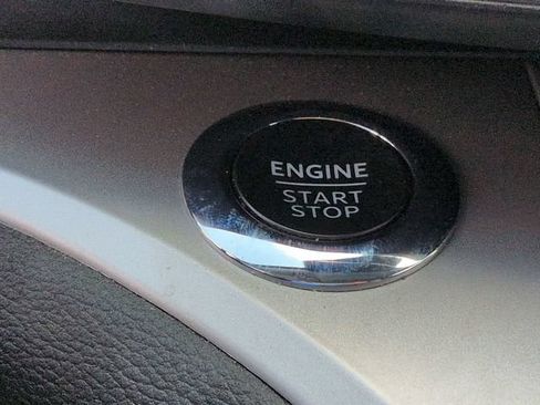 Certified 2023 Ford Explorer XLT w/ Equipment Group 202A RWD image 37