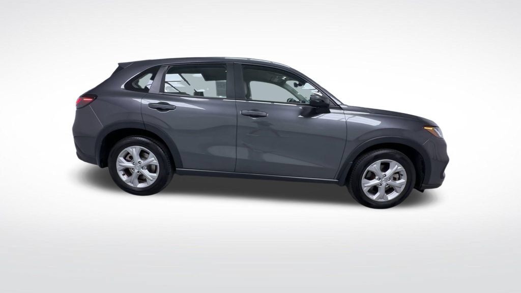 Used 2024 Honda HR-V LX image 12