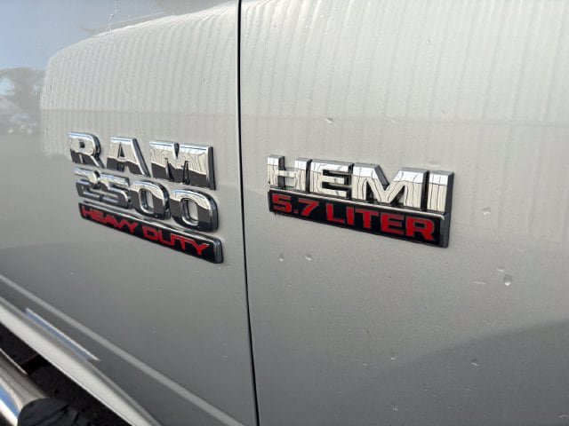 Used 2016 RAM 2500 SLT AWD/4WD image 26