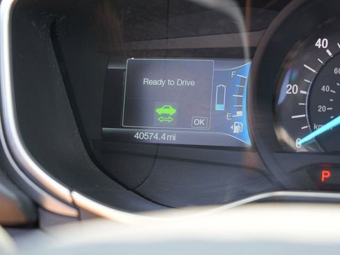 Used 2018 Ford Fusion S FWD image 28