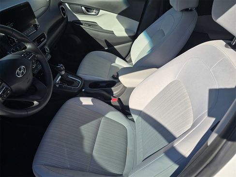 Used 2023 Hyundai Kona SEL w/ Convenience Package image 19