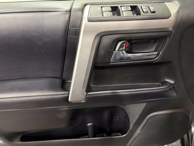 Used 2019 Toyota 4Runner SR5 Premium AWD/4WD image 10