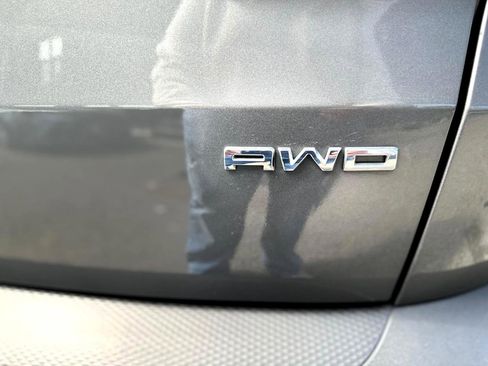 Used 2024 Ford Escape Active w/ Tech Pack #1 AWD/4WD image 9