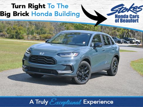 Used 2023 Honda HR-V Sport image 1