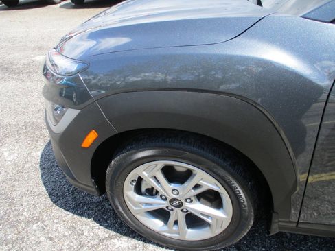 Used 2023 Hyundai Kona SEL AWD/4WD image 13