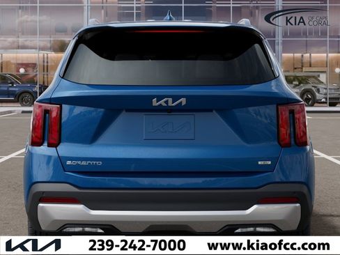 New 2026 Kia Sorento EX FWD image 13