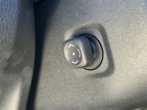 Used 2024 Toyota Land Cruiser image 34