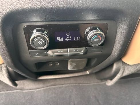 Certified 2026 Buick Enclave Preferred w/ Power Package FWD image 15