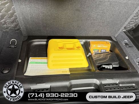 Used 2024 Jeep Wrangler Unlimited Rubicon 392 AWD/4WD image 46