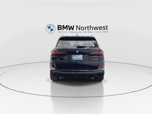 Used 2022 BMW X5 M50i w/ Premium Package AWD/4WD image 2