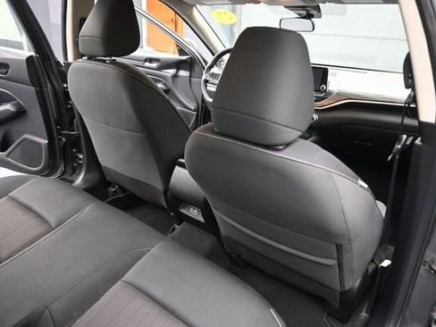 Used 2024 Nissan Altima 2.5 SV FWD image 16