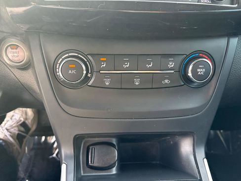 Used 2017 Nissan Sentra SV image 23