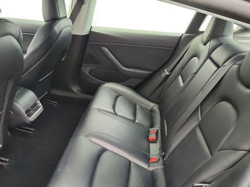 Used 2021 Tesla Model 3 Long Range image 25