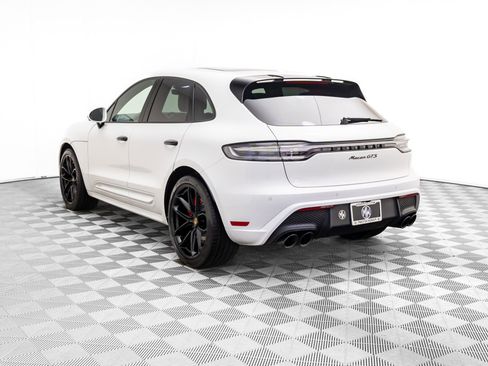 Certified 2024 Porsche Macan GTS image 3