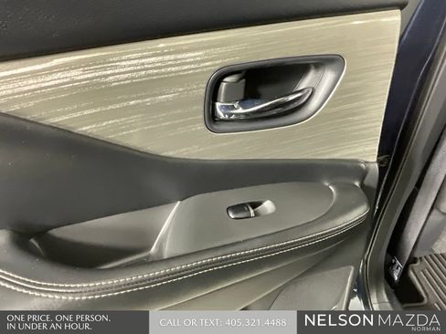 Used 2015 Nissan Murano Platinum w/ Platinum Technology Package AWD/4WD image 19