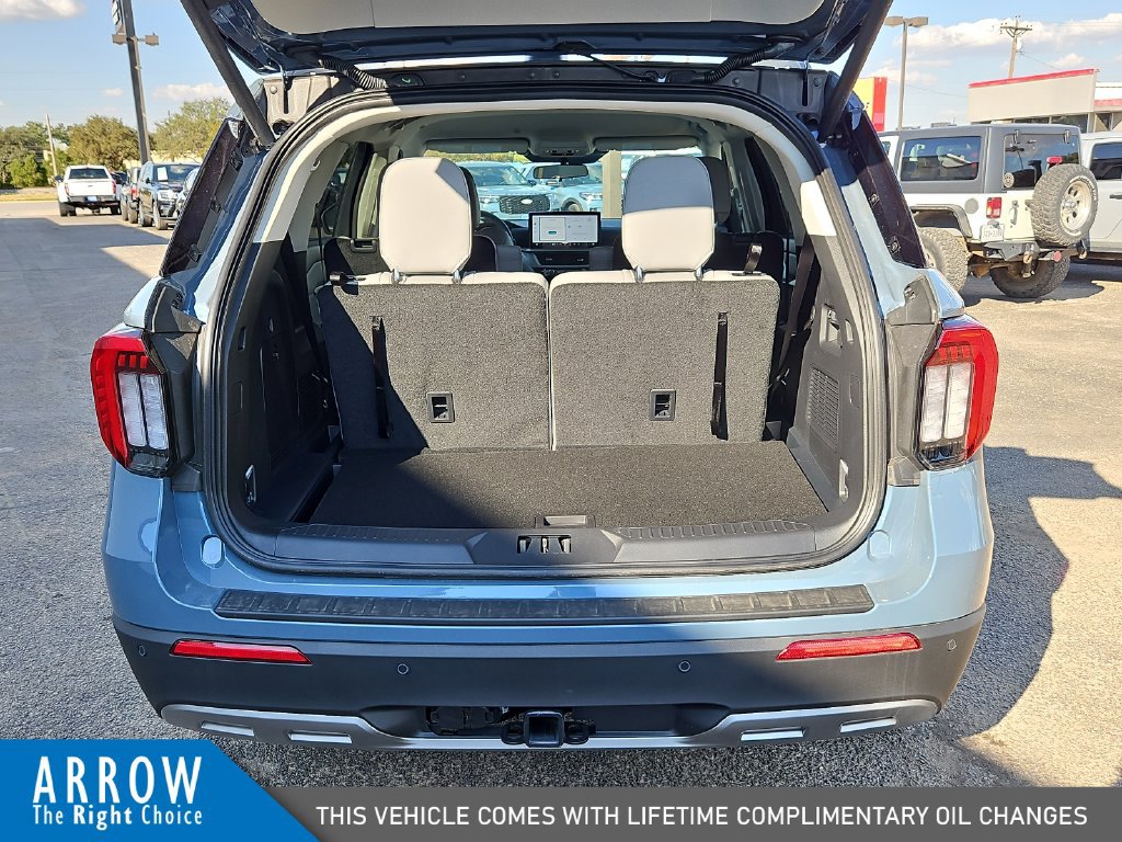 New 2026 Ford Explorer Active w/ Active Comfort Package RWD image 18