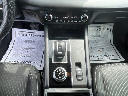 Used 2022 Mitsubishi Outlander ES AWD/4WD image 22