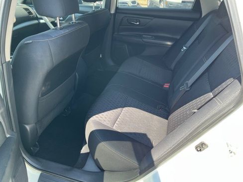 Used 2018 Nissan Altima 2.5 S w/ S Convenience Package FWD image 15