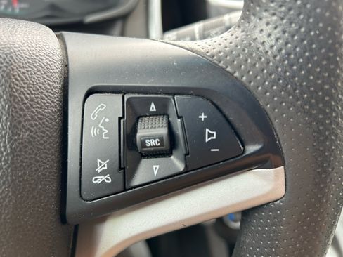 Used 2017 Chevrolet Sonic LT image 18