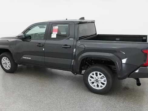 New 2026 Toyota Tacoma SR5 AWD/4WD image 7