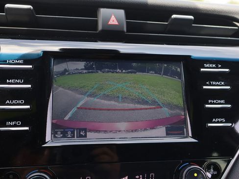 Certified 2018 Toyota Camry XSE FWD image 16