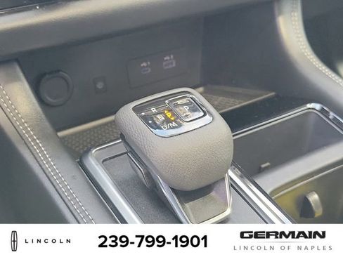 Used 2024 Nissan Pathfinder Platinum AWD/4WD image 27