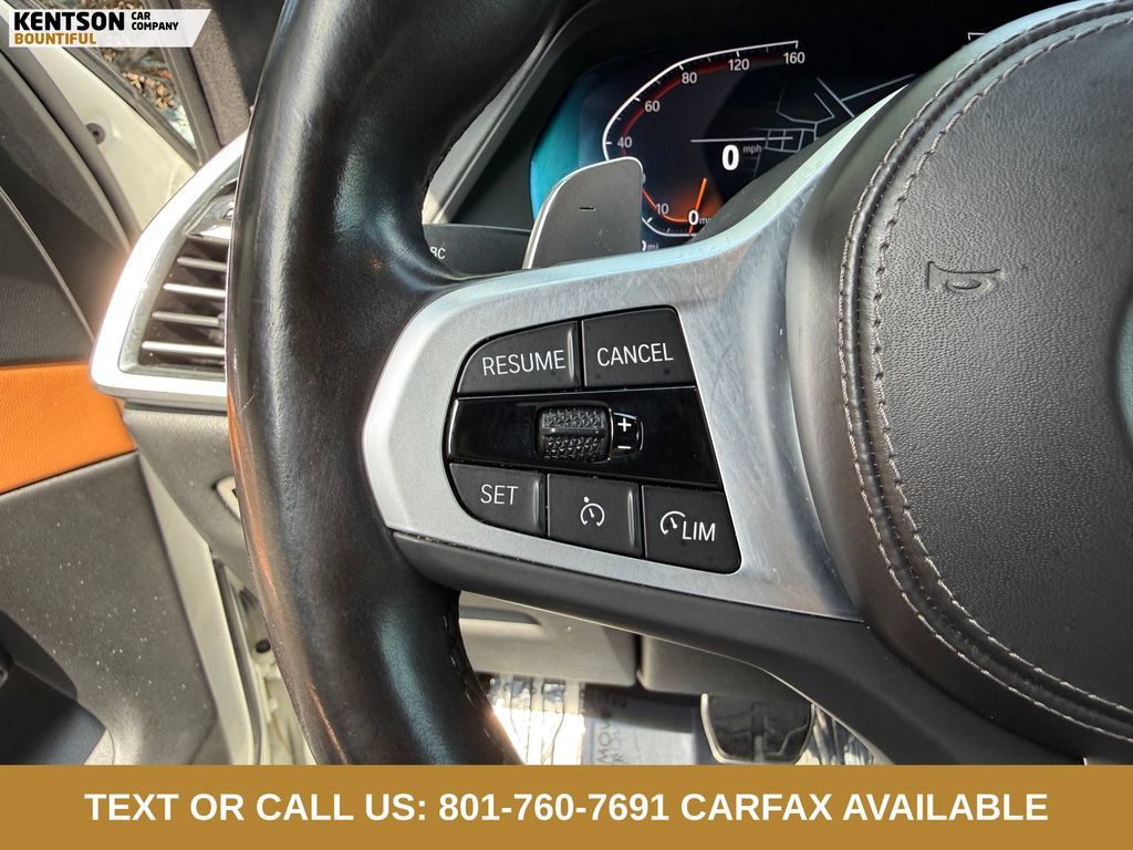 Used 2022 BMW X7 xDrive40i w/ M Sport Package AWD/4WD image 17
