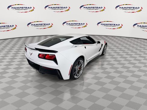 Used 2017 Chevrolet Corvette Grand Sport image 8