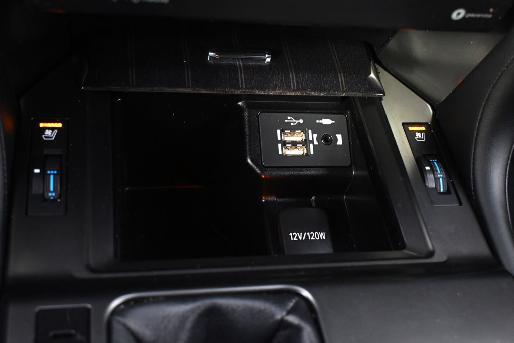 Used 2023 Lexus GX 460 Premium w/ Premium Package AWD/4WD image 31