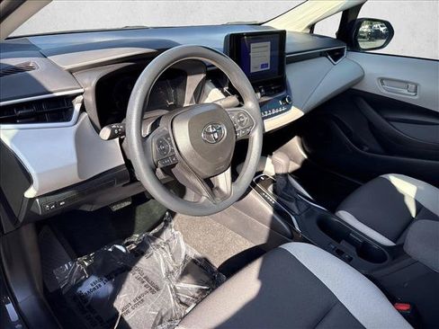 Certified 2026 Toyota Corolla LE FWD image 9
