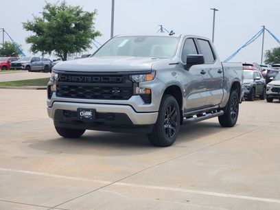 New 2026 Chevrolet Silverado 1500 Custom w/ Turbomax Blackout Package