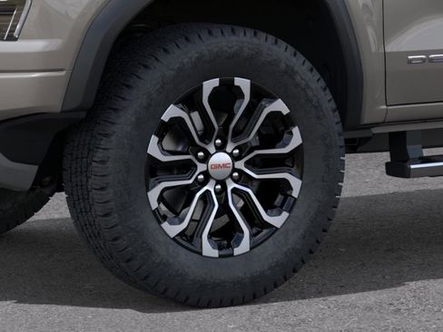 New 2026 GMC Canyon Denali AWD/4WD image 8
