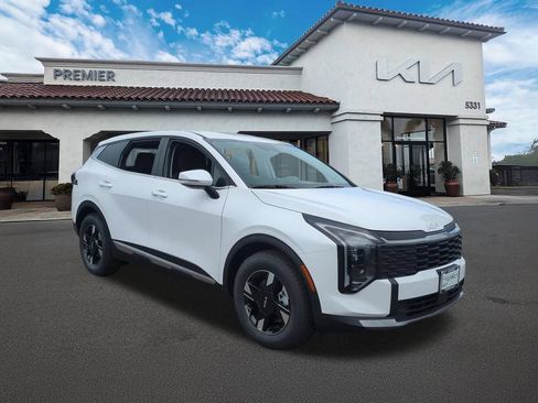 New 2026 Kia Sportage LX w/ LX Convenience Package FWD image 2