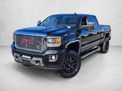 Used 2016 GMC Sierra 2500 Denali w/ Duramax Plus Package