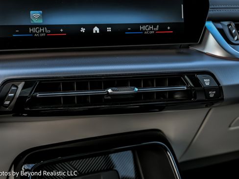 Used 2025 BMW X1 xDrive28i w/ Premium Package image 42