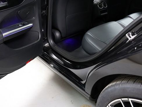 Certified 2023 Mercedes-Benz C 300 4MATIC Sedan image 27