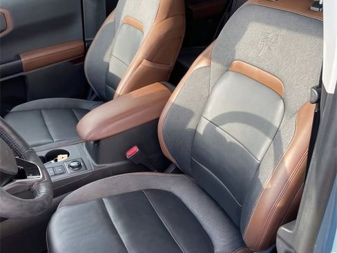 Used 2022 Ford Bronco Sport Outer Banks w/ Tech Package image 11