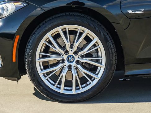 Used 2023 BMW 330e 330e w/ Driving Assistance Package image 10