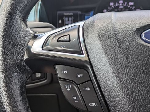 Used 2024 Ford Edge Titanium AWD/4WD image 24