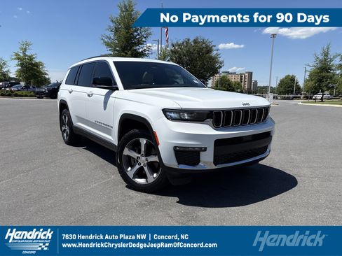 Used 2024 Jeep Grand Cherokee L Limited AWD/4WD image 1