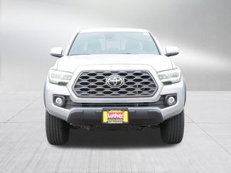 Used 2022 Toyota Tacoma TRD Off-Road video 2