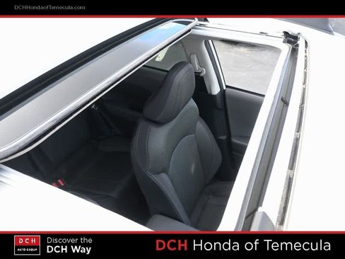 Used 2024 Subaru Crosstrek 2.0i Premium image 23