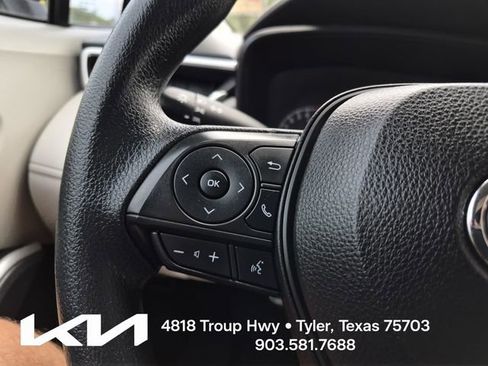 Used 2022 Toyota Corolla Cross L FWD image 25