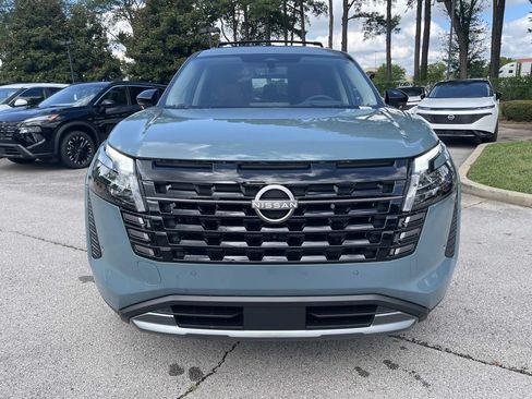 New 2026 Nissan Pathfinder Platinum w/ Lighting Package AWD/4WD image 8