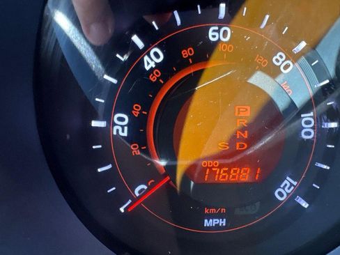 Used 2011 Toyota 4Runner 4WD image 7