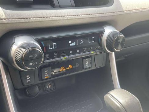 Used 2023 Toyota RAV4 XLE w/ Convenience Package AWD/4WD image 30
