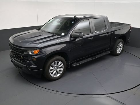 Used 2022 Chevrolet Silverado 1500 Custom RWD image 13