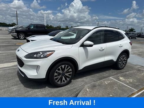 Used 2020 Ford Escape Titanium AWD/4WD image 1
