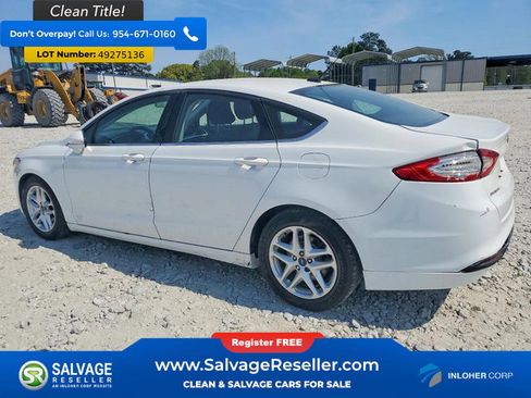 Used 2016 Ford Fusion SE image 3