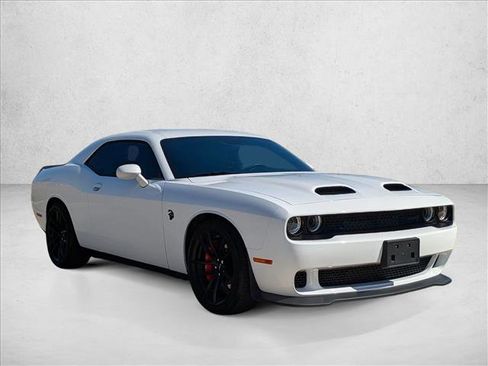 Used 2023 Dodge Challenger SRT Hellcat image 4